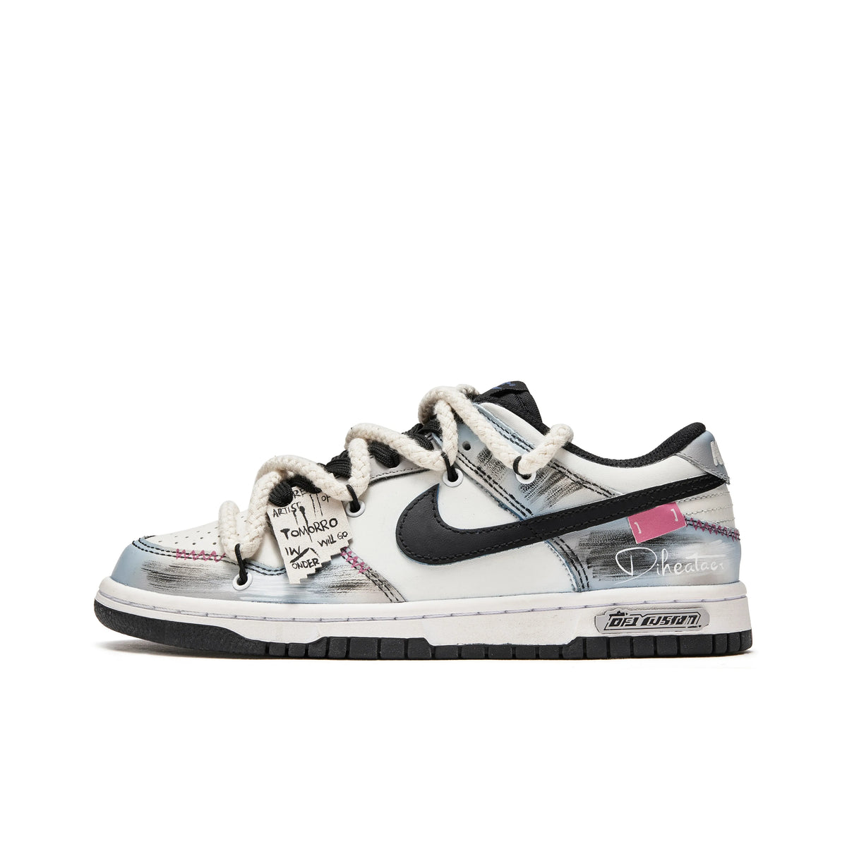 Custom Poetic Street Narratives Dunk Graffiti Blue/Gray – hand-painted custom sneakers | DiySneakers