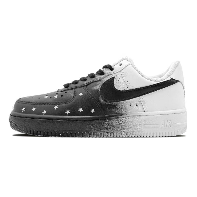 Custom The female style of "E" features a sky full of black and white ink-wash stars Air Force 1 Black/white – hand-painte…
