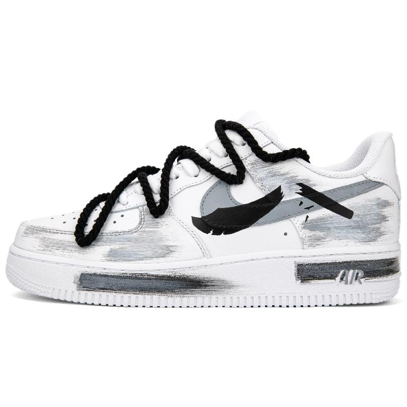 Custom Broken blade crack Air Force 1 White/Black – hand-painted custom sneakers | DiySneakers