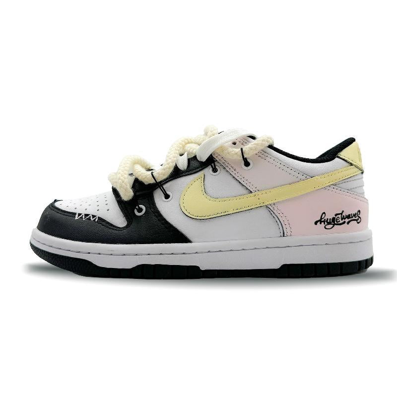 Custom Pink Mood Dunk White/pink – hand-painted custom sneakers | DiySneakers