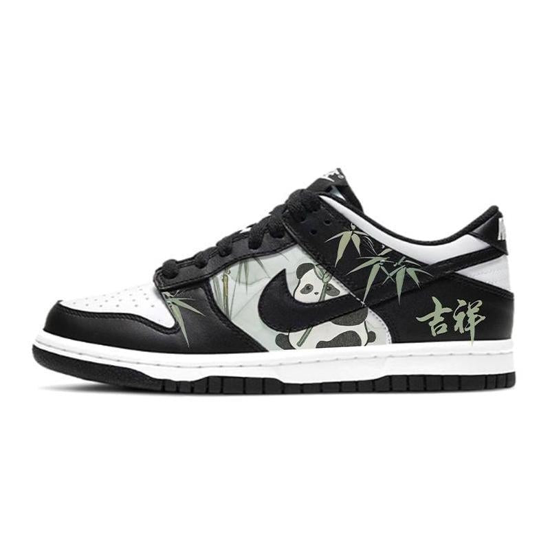 Custom A lucky panda for Dunk Black/white/green – hand-painted custom sneakers | DiySneakers