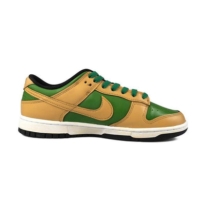 Custom The chosen vintage green-brown Dunk Brown/Green – custom sneakers view 2 | DiySneakers