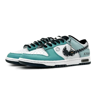 Custom Playful game Qinghui Dunk White/black – custom sneakers view 2 | DiySneakers