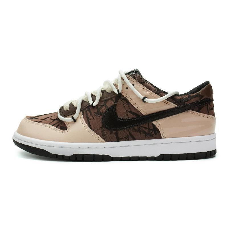 Custom A female bamboo person Dunk Brown/black – hand-painted custom sneakers | DiySneakers
