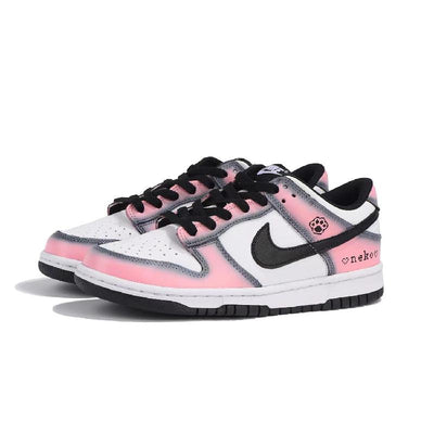 Custom Pixel Kitten Dunk Black – custom sneakers view 2 | DiySneakers