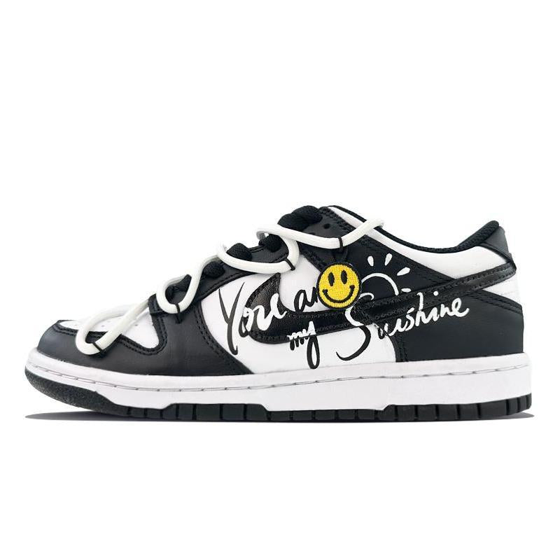 Custom GS, you are my sunshine, black and white Dunk Black/white – hand-painted custom sneakers | DiySneakers