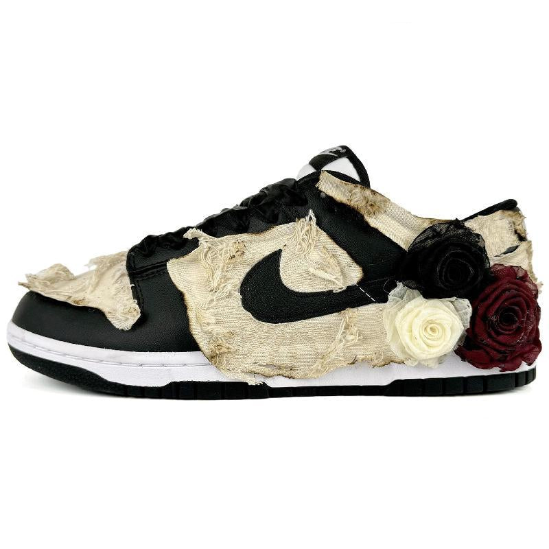 Custom Roses in No Person Land Dunk – hand-painted custom sneakers | DiySneakers