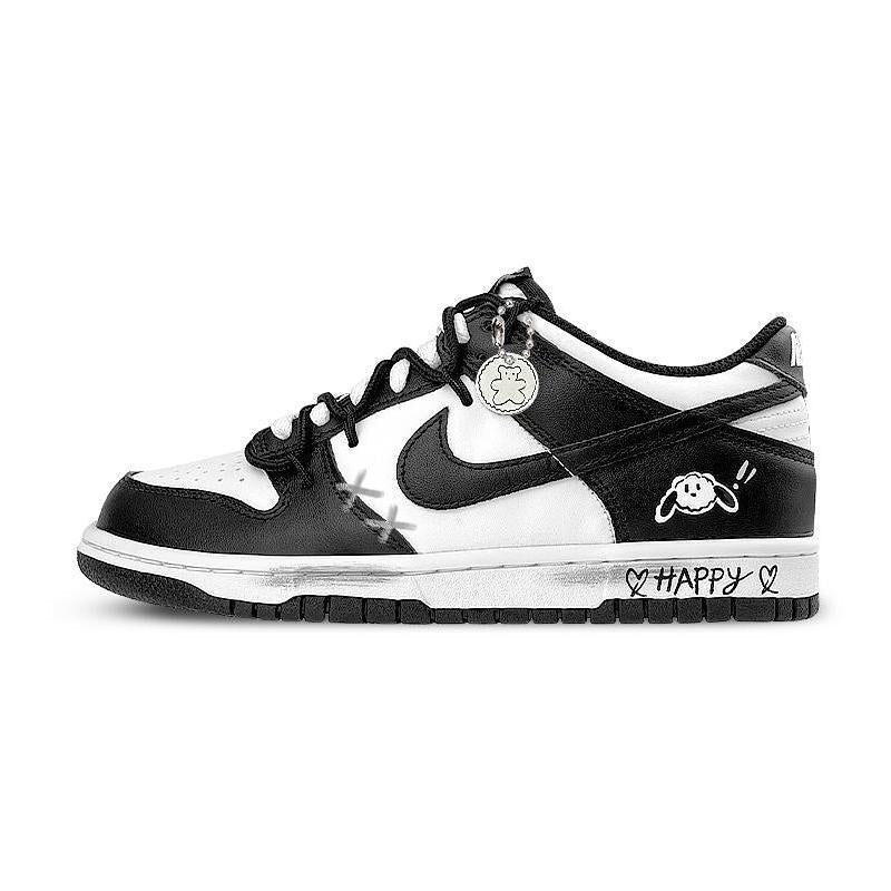 Custom A happy puppy for Dunk – hand-painted custom sneakers | DiySneakers