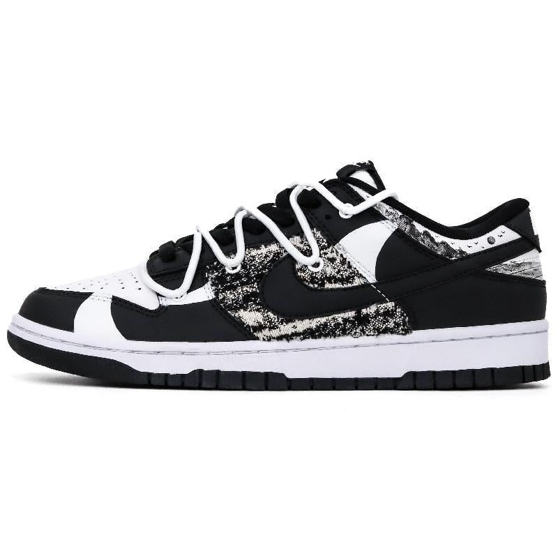 Custom Moonlit Boat for Dunk Black/white – hand-painted custom sneakers | DiySneakers
