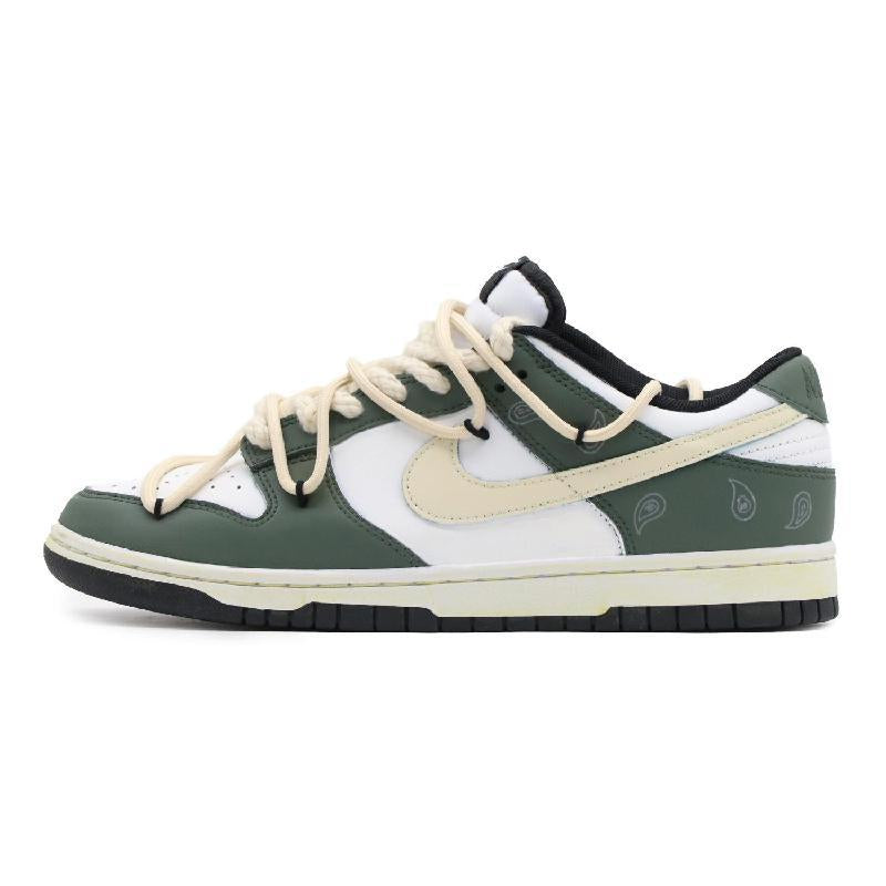 Custom Female cactus Dunk White/green – hand-painted custom sneakers | DiySneakers