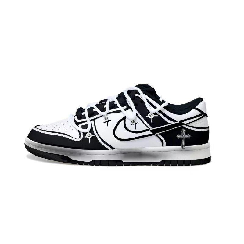 Custom 2D cross-shaped female S-BOX Dunk Black/white – hand-painted custom sneakers | DiySneakers