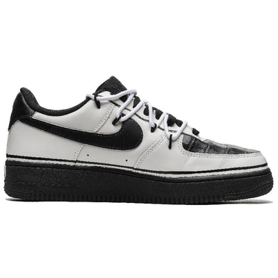 Custom Late at night on the Grey Ridge Air Force 1 Black/white – custom sneakers view 2 | DiySneakers