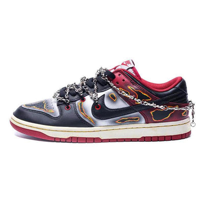 Custom burned and aged black toes Dunk – custom sneakers view 2 | DiySneakers