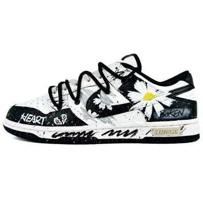 Custom Little Daisy Manuscript Dunk – custom sneakers view 2 | DiySneakers
