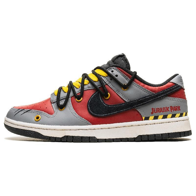 Custom The evening clouds are ablaze with red Dunk Gray/Yellow – hand-painted custom sneakers | DiySneakers