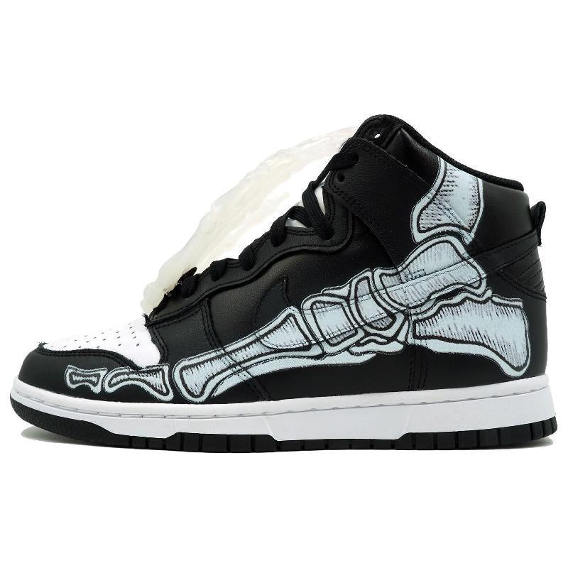 Custom Lead the hand and throw the foot Dunk – hand-painted custom sneakers | DiySneakers