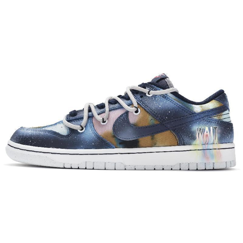 Custom spray-painted starry sky in black and blue Dunk – hand-painted custom sneakers | DiySneakers