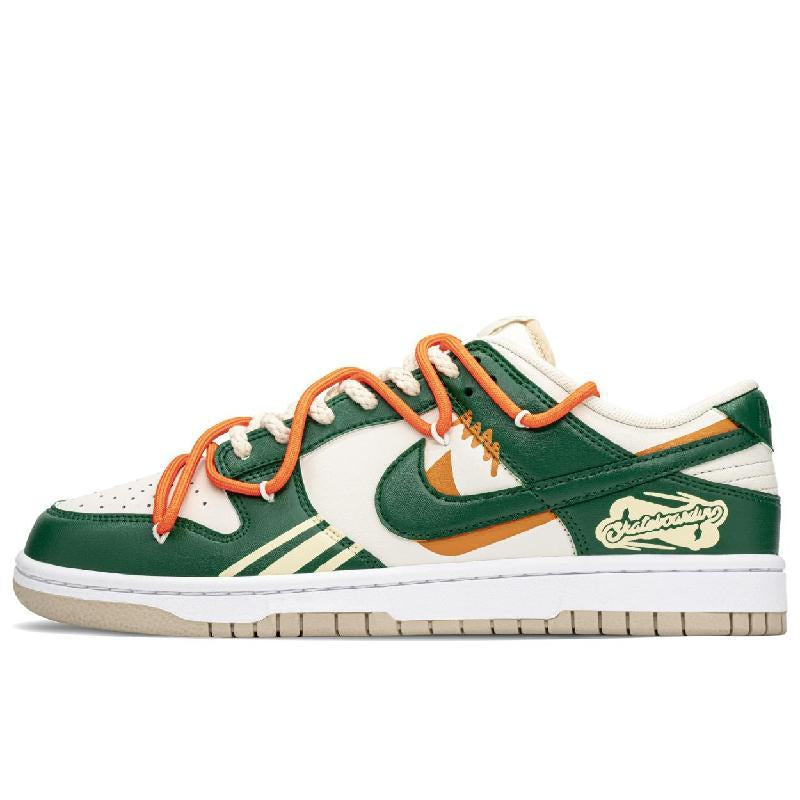 Custom Green street Dunk – hand-painted custom sneakers | DiySneakers