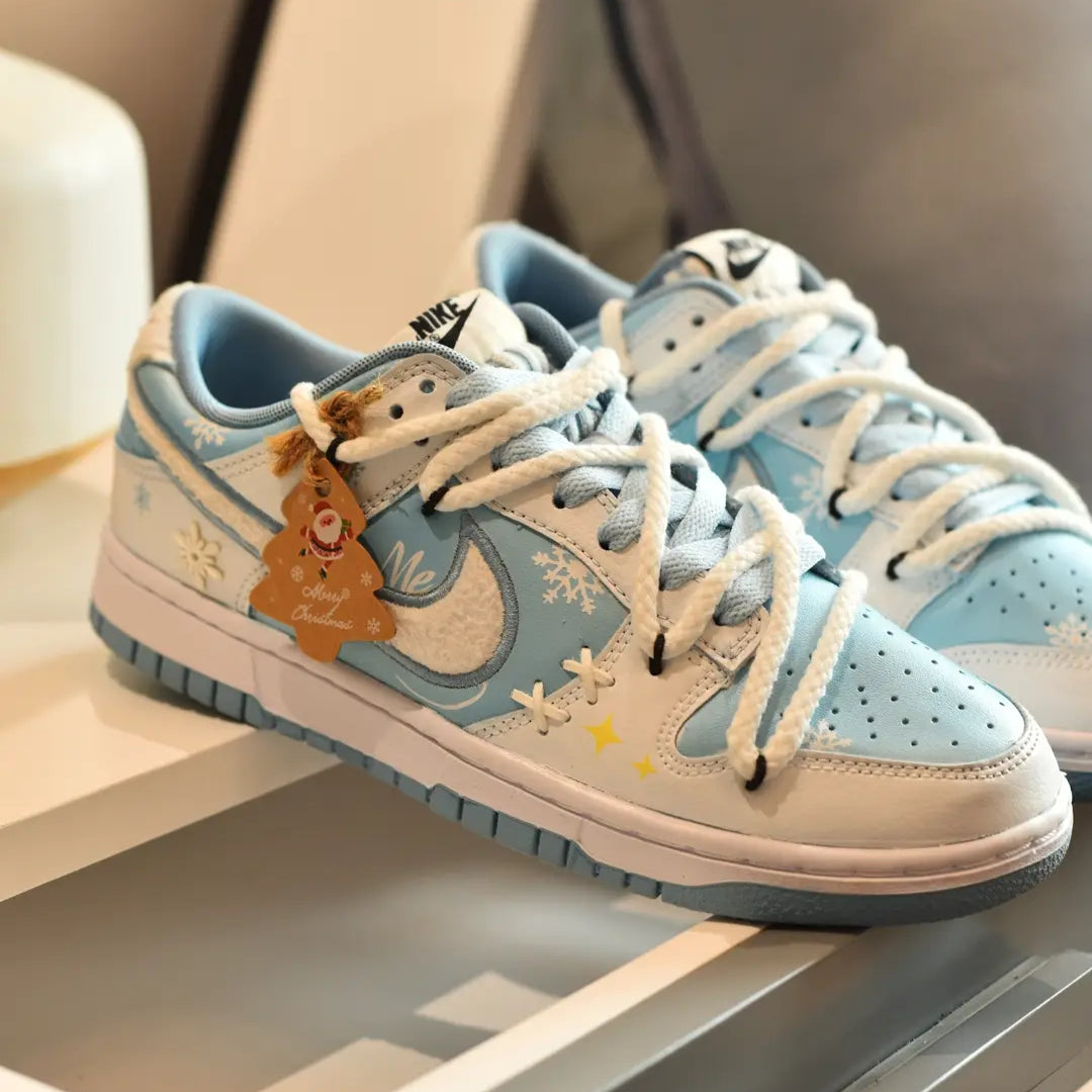 Custom Snowflake Patch Dunk Low – hand-painted custom sneakers | DiySneakers