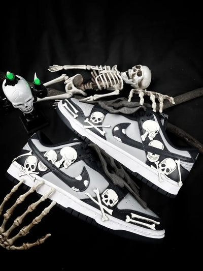 Custom Ghost Ship Dunk Grey/Black/White – custom sneakers view 2 | DiySneakers