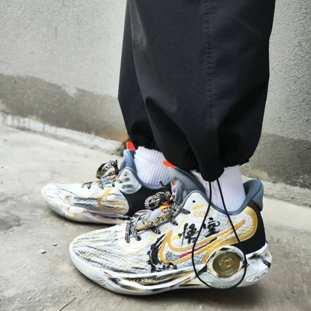 Custom Fight over the Buddha KD Trey 5 IX Black – hand-painted custom sneakers | DiySneakers