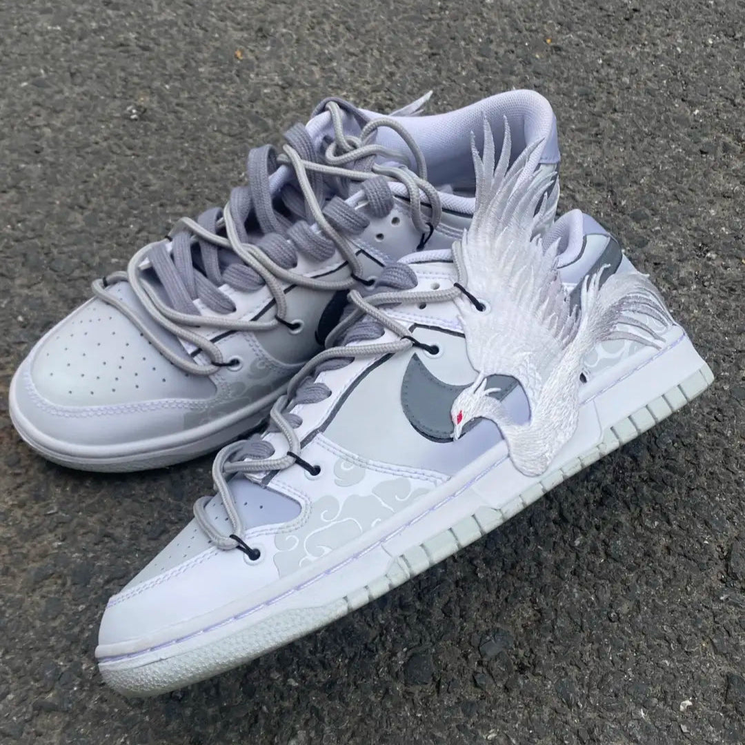 Custom White Phoenix Yinfei Grey gold version Dunk – hand-painted custom sneakers | DiySneakers