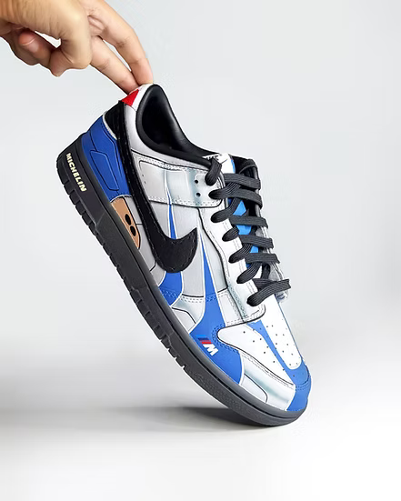 Custom M3 GTR Dunk Blue – hand-painted custom sneakers | DiySneakers