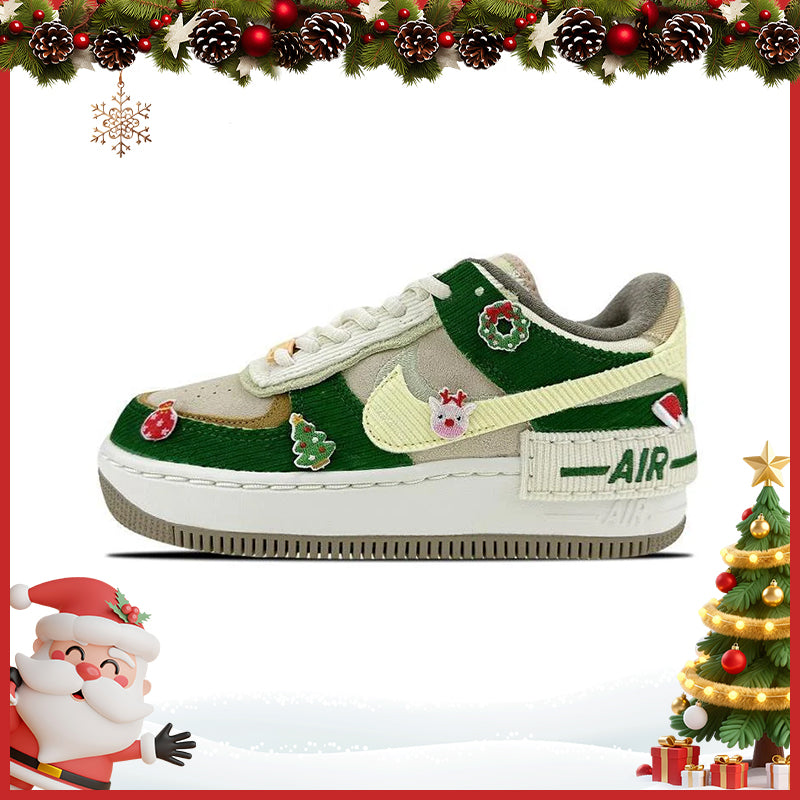 Custom patch Christmas QD Air Force 1 – hand-painted custom sneakers | DiySneakers