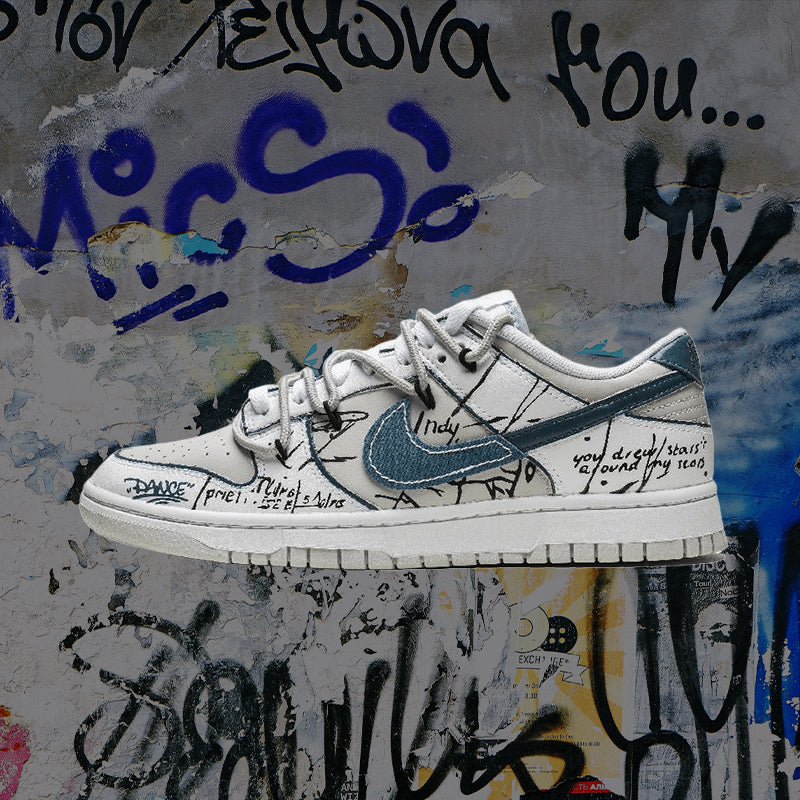 Custom A line of starry wishes Dunk Black – hand-painted custom sneakers | DiySneakers