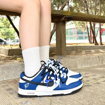 Custom The starry sky is vast and blue Dunk – hand-painted custom sneakers | DiySneakers