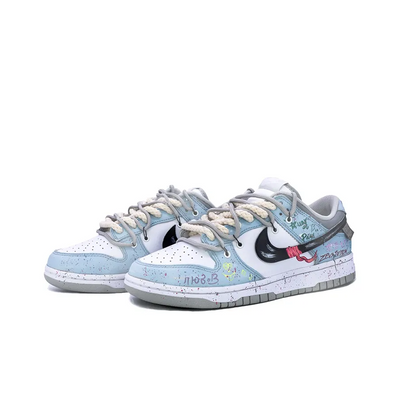 Custom Color Spray Paint Dunk – custom sneakers view 2 | DiySneakers