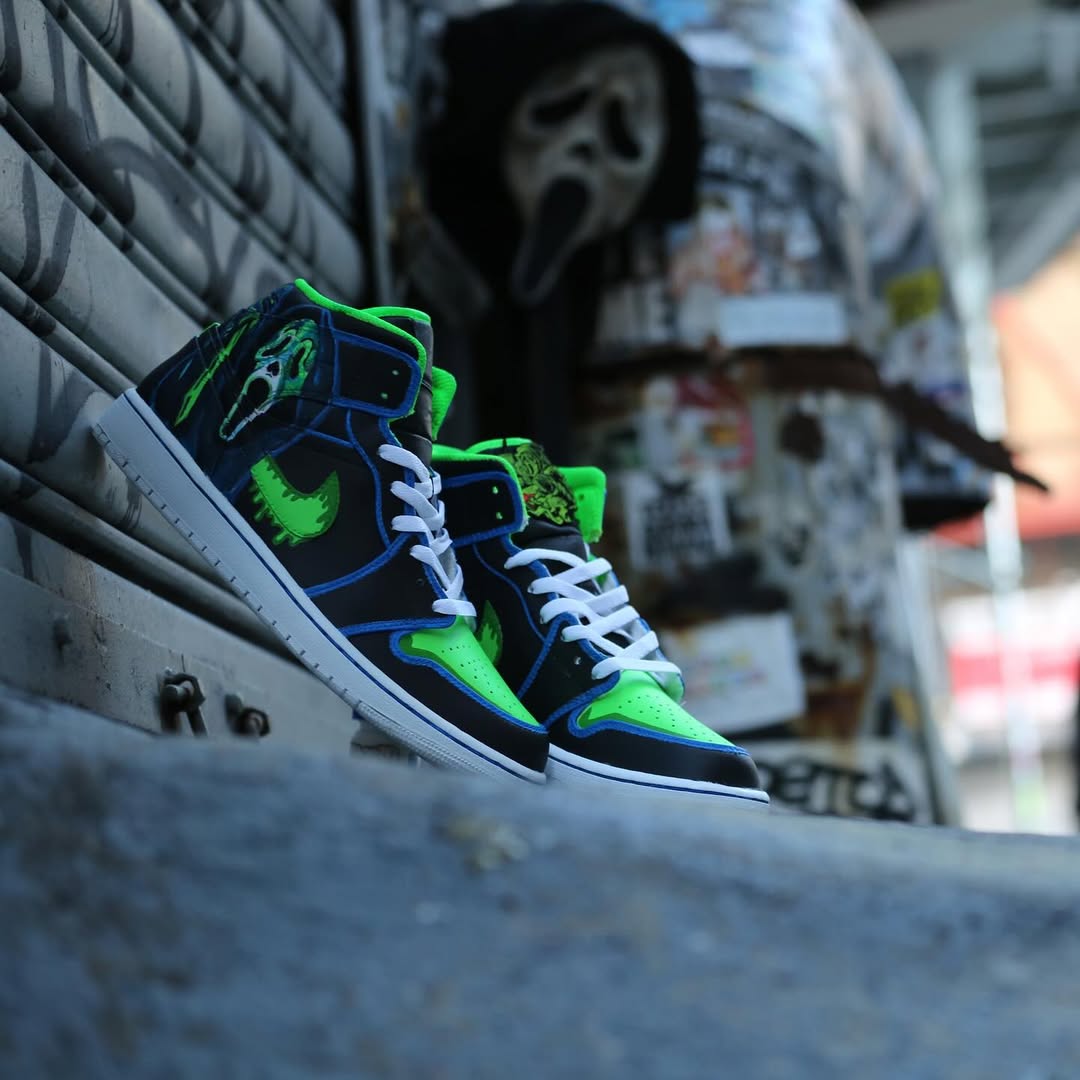 Custom Scream Air Jordan 1 Black/Green – hand-painted custom sneakers | DiySneakers