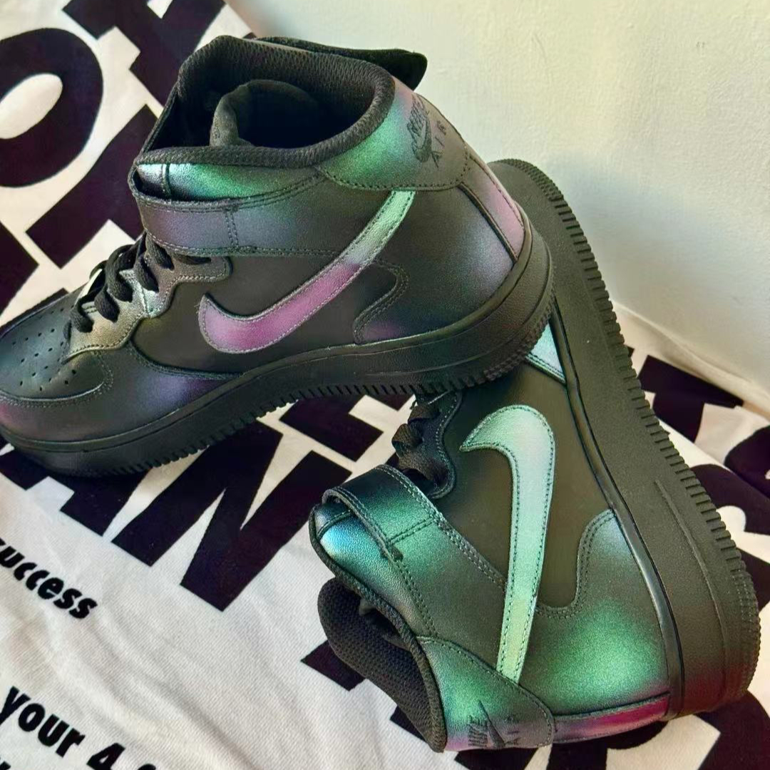 Custom Chameleon blue Green Purple Air Force 1 Black – hand-painted custom sneakers | DiySneakers
