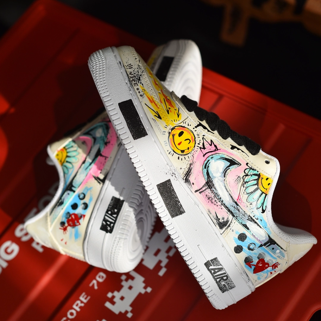 Custom heart-shaped small daisies in off-white Air Force 1 – hand-painted custom sneakers | DiySneakers