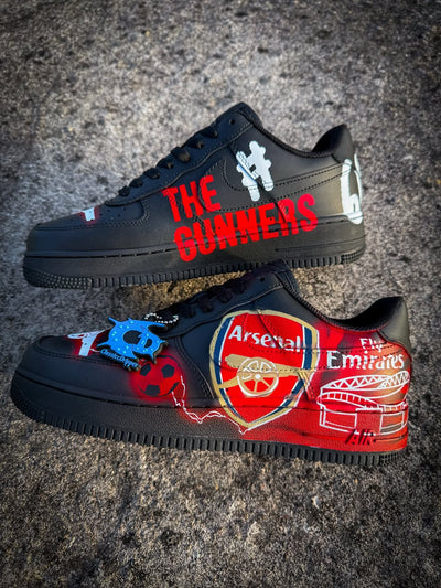 Customized Hand-painted Arsenal Air Force 1 Shoes Black/Red – custom sneakers view 2 | DiySneakers