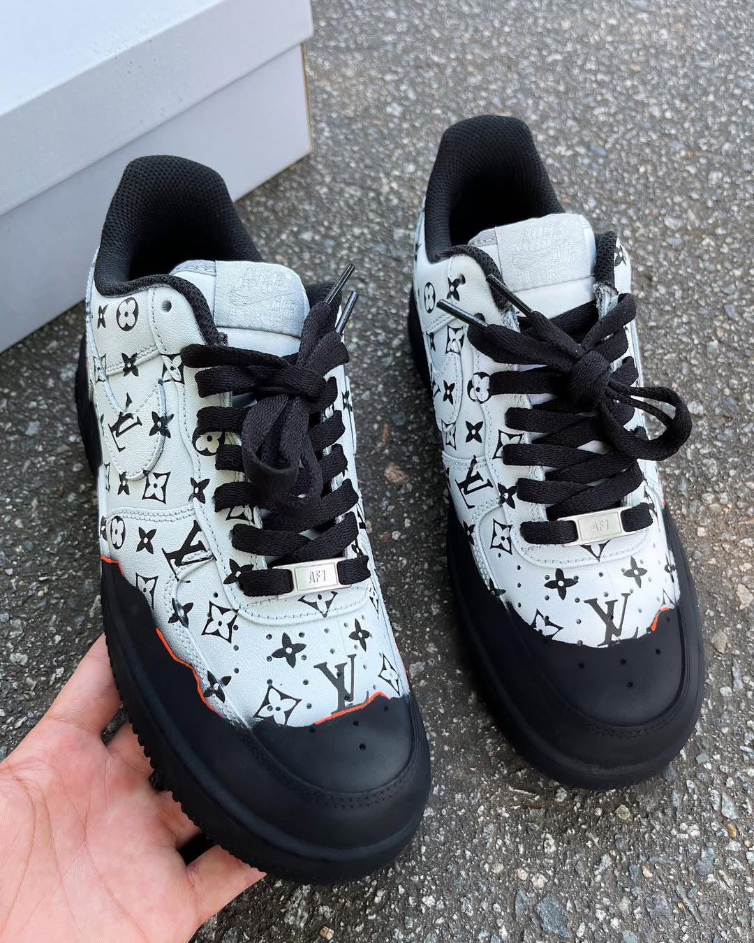Customized Ember Trace Air Force 1 Shoes Hand Painted – hand-painted custom sneakers | DiySneakers