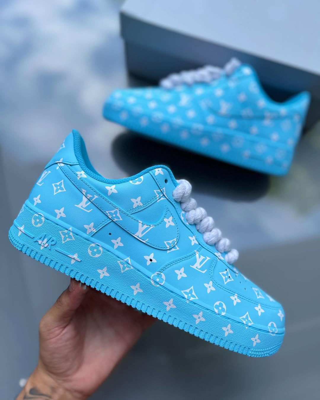 Customized Old-fashioned Pattern Air Force 1 Shoes Hand Painted Blue – hand-painted custom sneakers | DiySneakers