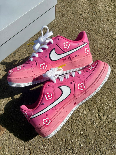 Customized Kitty Air Force 1 Shoes Hand Painted Pink – custom sneakers view 2 | DiySneakers