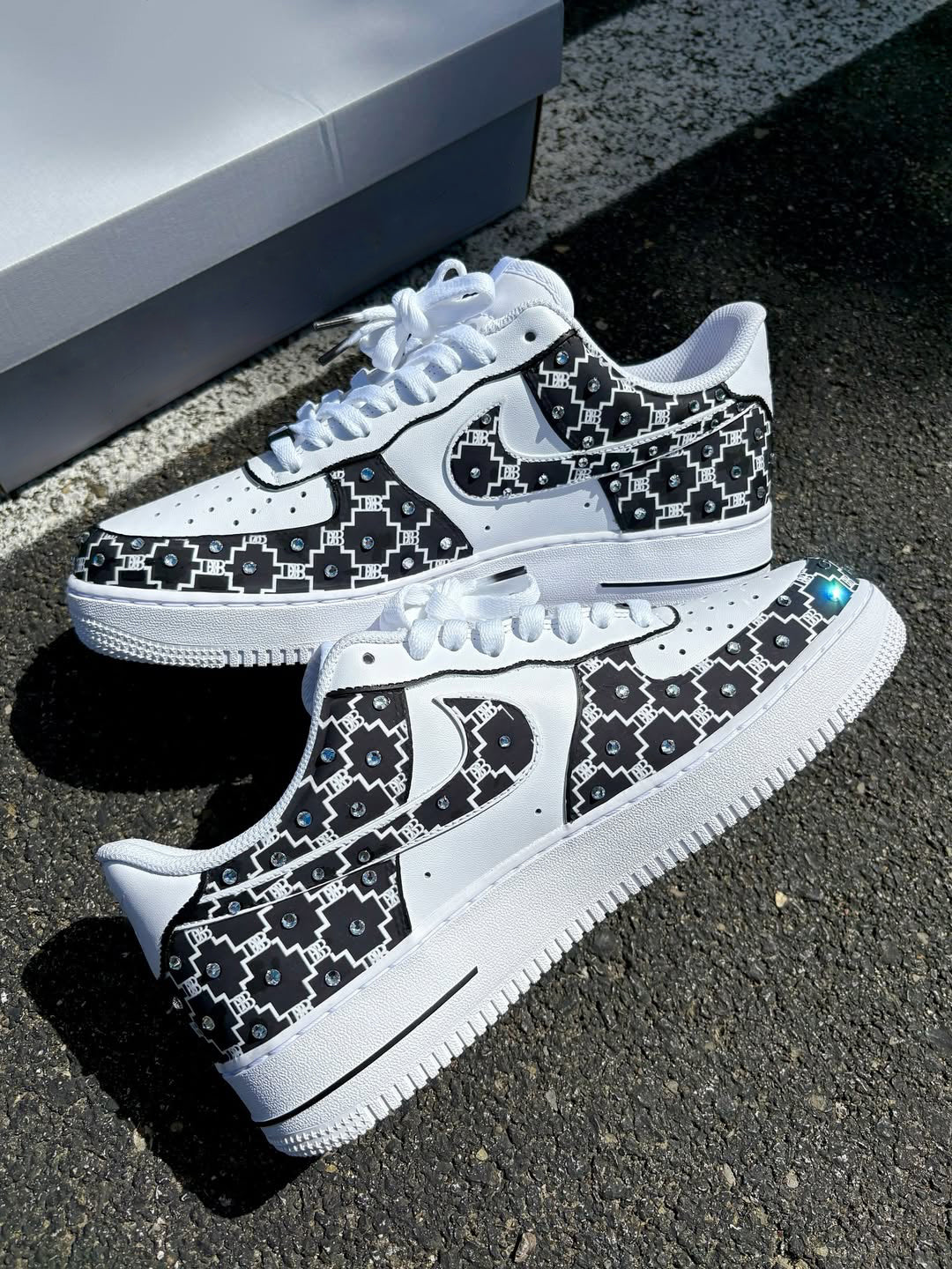Custom DBB x AF1 Air Force 1 – hand-painted custom sneakers | DiySneakers