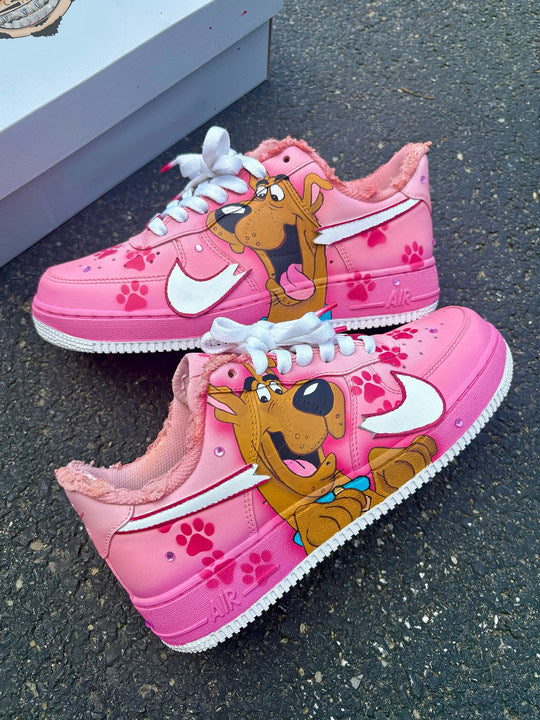 Customized Scooby Snacks on Feet Air Force 1 Shoes Hand-drawn Pink – hand-painted custom sneakers | DiySneakers
