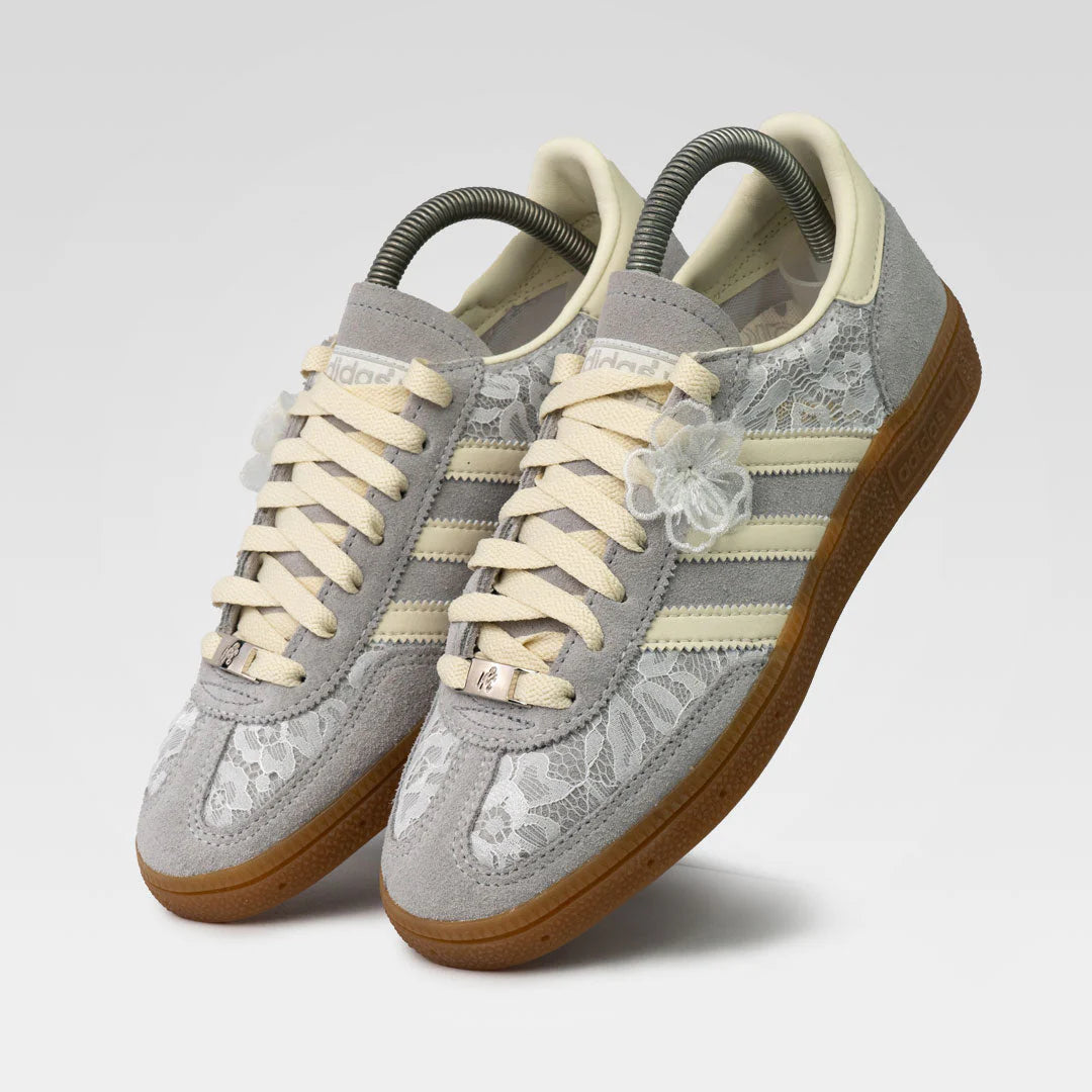 Custom Urban Lace Originals Handball Spzl Lace/French Romantic Vintage Style – hand-painted custom sneakers | DiySneakers