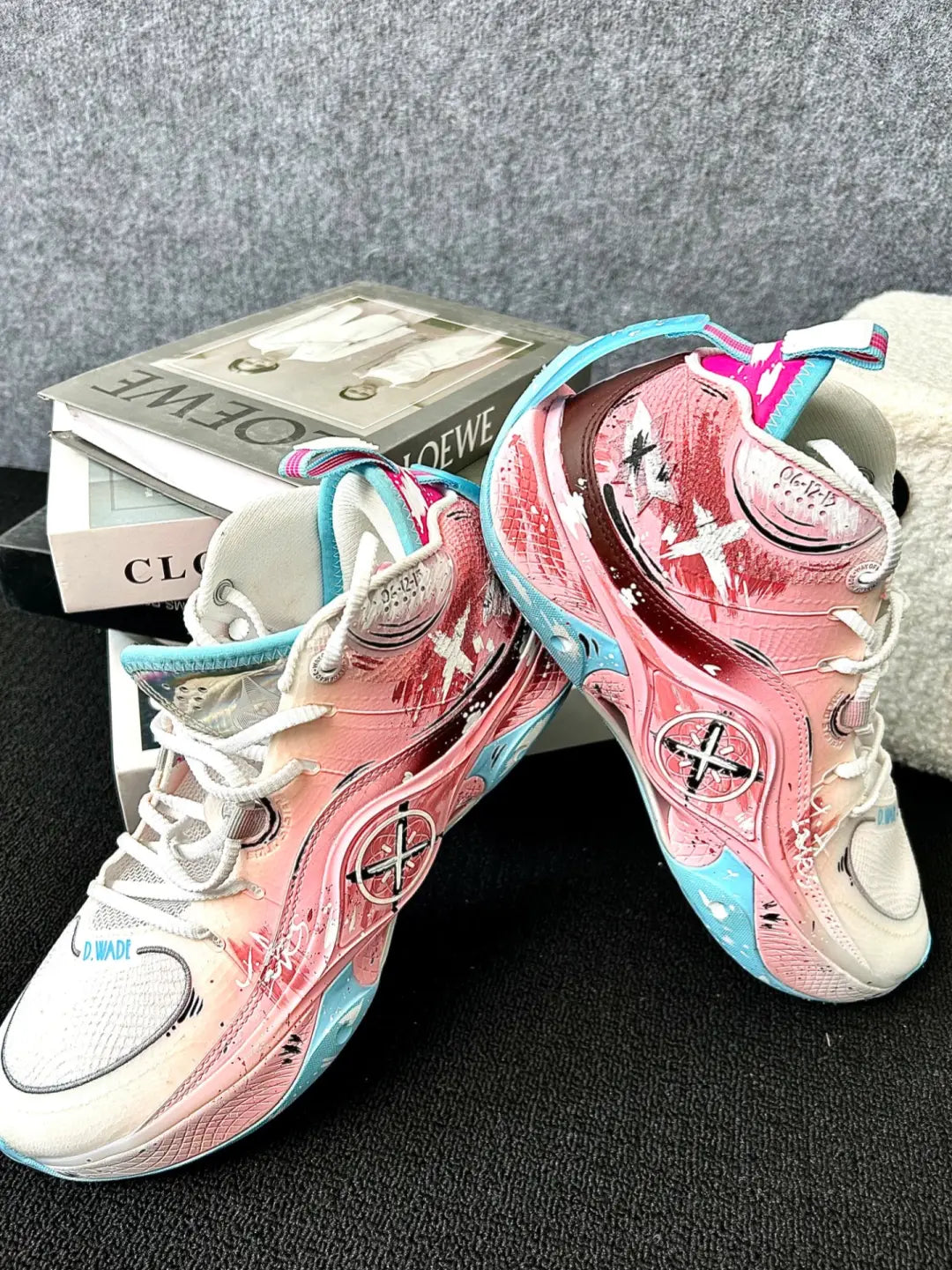 [Pink Graffiti] Custom Street LiNing Basketball Shoes Unisex
