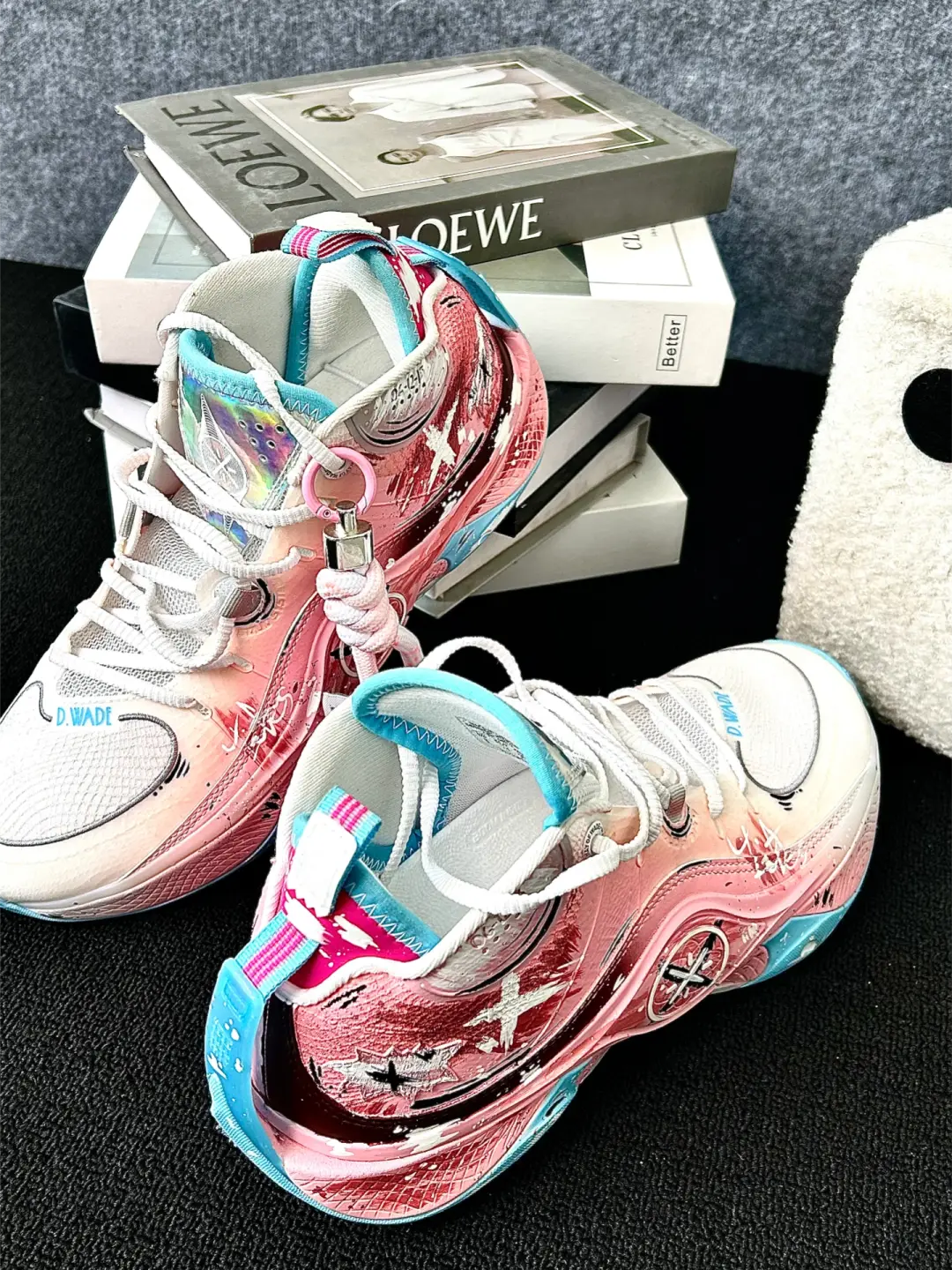 [Pink Graffiti] Custom Street LiNing Basketball Shoes Unisex