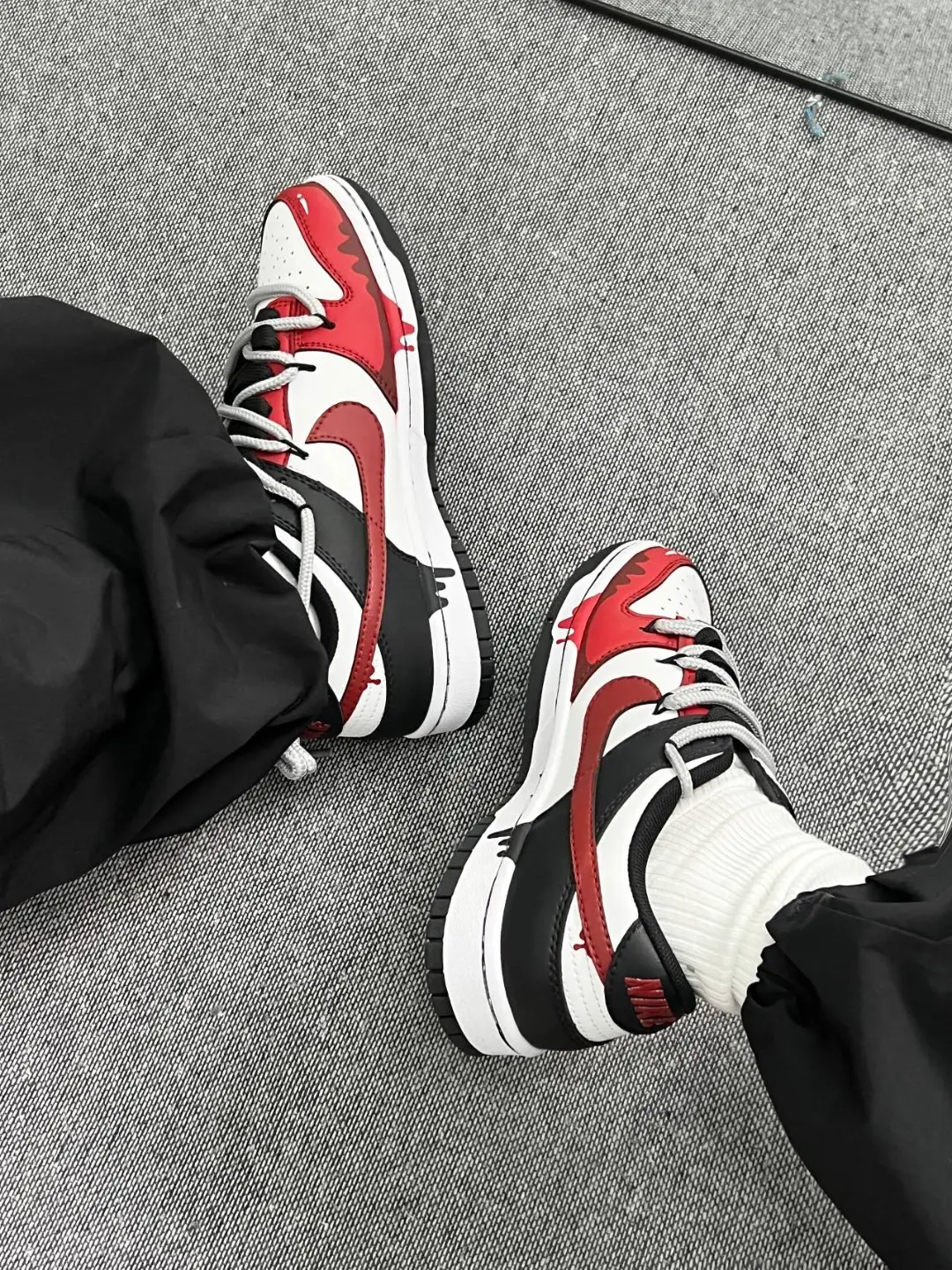 [Custom Halloween Romance -BOX]  Dunk Skateboarding Shoes Unisex