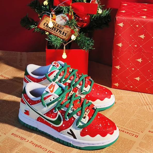 [Custom Christmas Reindeer] Dunk Women's Skateboarding Shoes Low-top