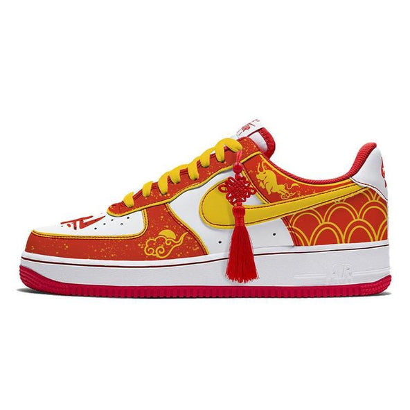 [Custom Chinese knot girl style red and yellow spray painting]  Air Force 1 Skateboarding Shoes Women's Low-top Red/Dark Beetroot/Black