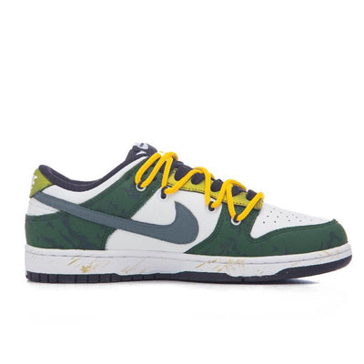 [Custom Female first love]  Dunk Skateboarding Shoes Women's Low-top White