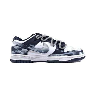 [Custom Female street melody]  Dunk Skateboarding Shoes Women's Low-top White