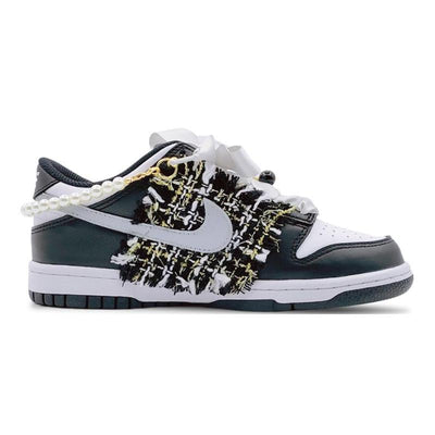 [Custom A black and gold chanka style for women]  Dunk Skateboarding Shoes Women's
