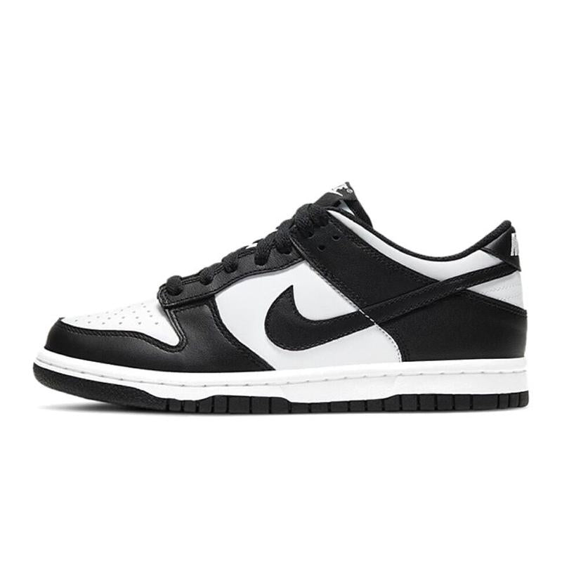[Custom A cool shark]  Dunk Skateboarding Shoes Unisex Low-top Black/white